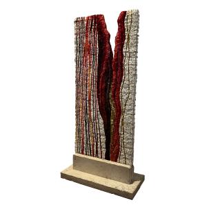 Kontakt, 2009, Pasta vitrea, vetro, oro, marmi e travertino, 130x50x3cm - Base in travertino 30x70x4 cm